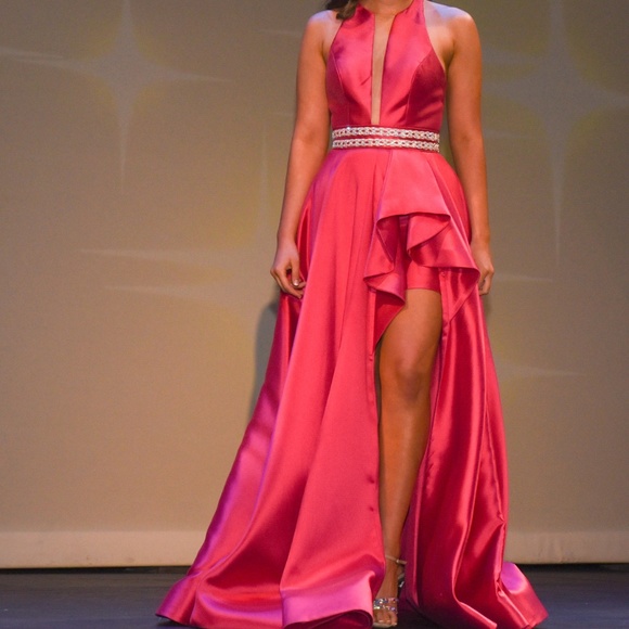 Sherri Hill Gown - Picture 2 of 5